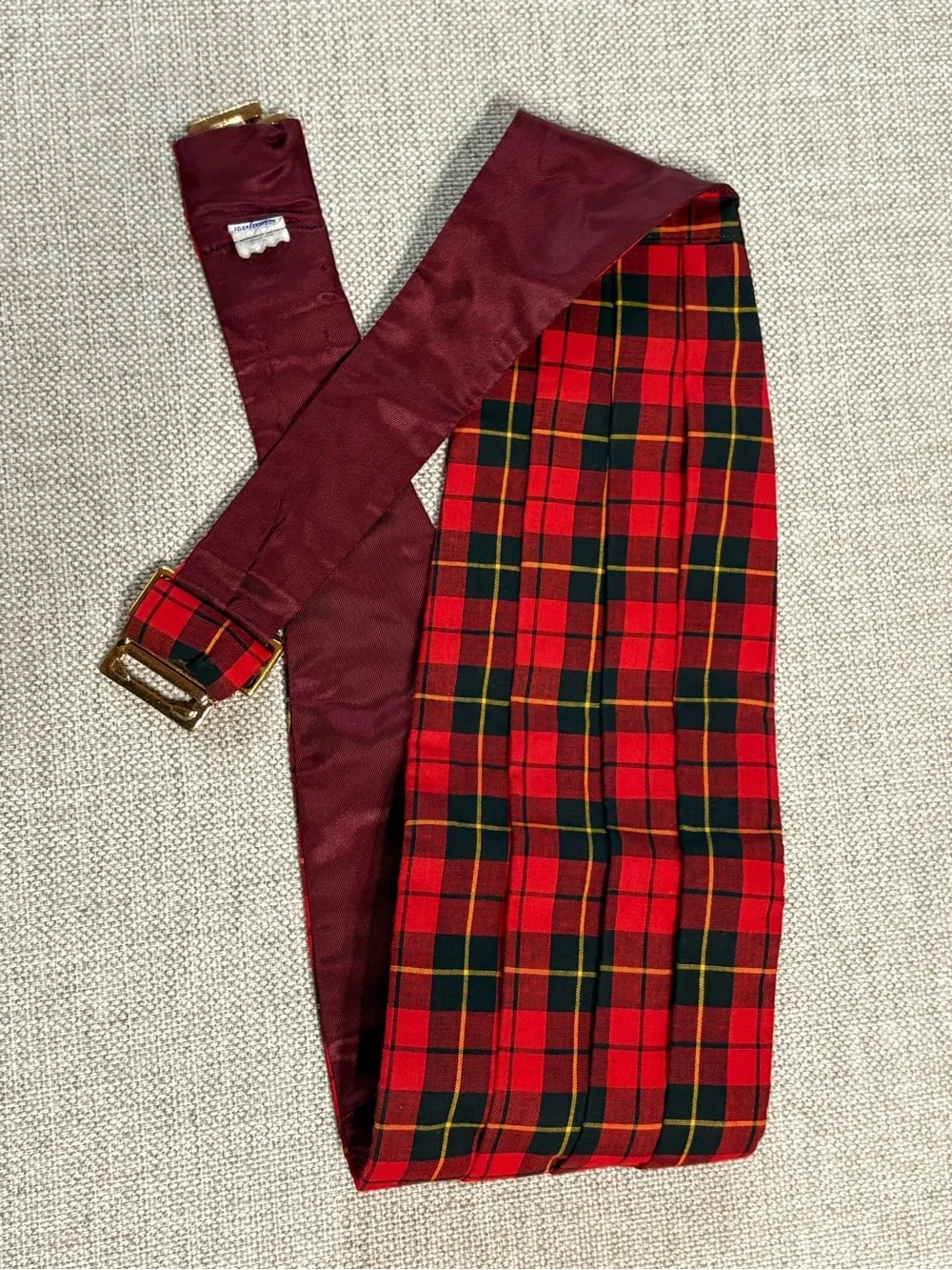 Vintage Made in England Tartan Plaid Cummerbund Self Tie Bow Tie Set Medium